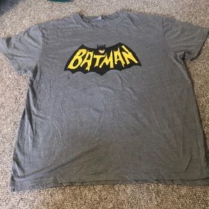 ❤️ Mens size XL printed Batman tee shirt.